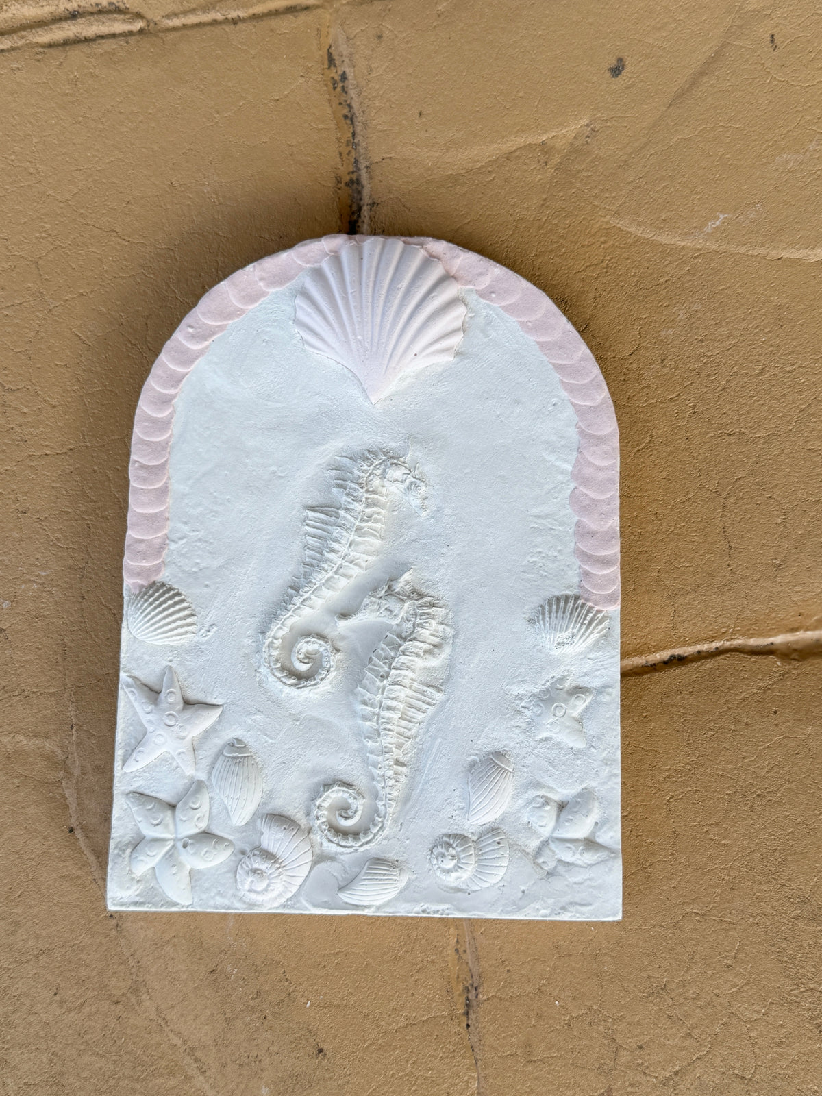 Plaque - Shell Seahorse - Small