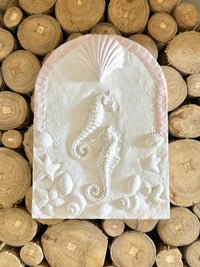 Plaque - Shell Seahorse - Small