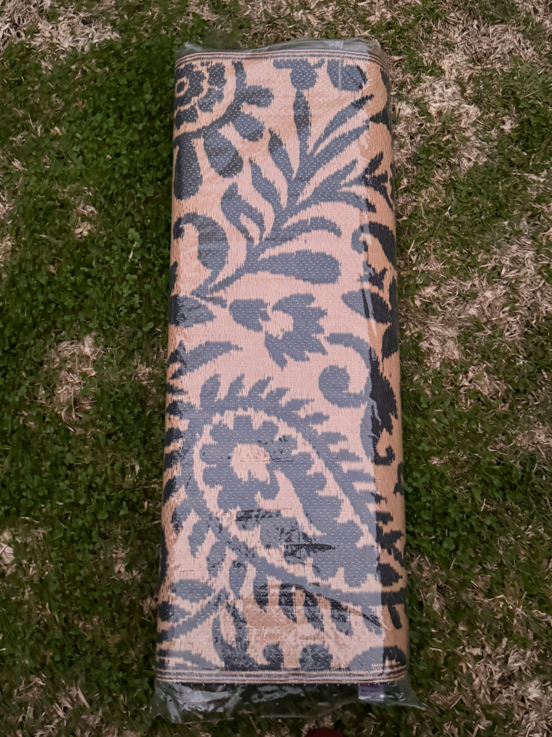 Recycled Outdoor Mat 8 Paisley ~ Med - 1.8 x 2.8m